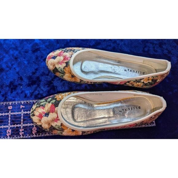 Beifuni floral sequin flats size 38 looks to be about a size 6. Vintage? - Picture 4 of 5